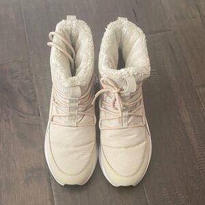 Puma Cream SoftFoam+ Sneakers